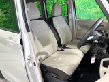 運転席シート廻りは使用感も少なく、良好な状態となっています。丁寧に使われていたことがよくわかりますね。
