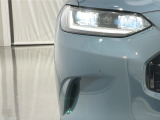 ★LEDヘッドライト搭載★ 白っぽく光る明るく省電力なLEDライト!先進的な白い輝きでフロントフェースを引き締めます☆