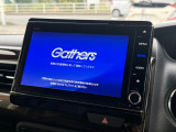 インテリアに馴染む純正ナビがついております。Honda自慢のインターナビは渋滞情報だけでなく天気情報、災害情報、安否情報など多彩な情報をご提供するHonda独自の「通信型ナビ」となっております。