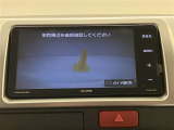 いまや必須装備「ナビゲーション」搭載!知らない場所に、スイスイッとドライブ。なんて便利な機能でしょうか?もう、これなしではハンドルを握れませんね!でも、運転中の操作は危険ですのでご注意ですね♪