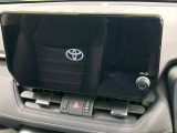 【大画面ナビ】人気の大型10.5インチナビを装備。存在感のある大画面はインパクト大!ナビ利用時のマップ表示は見やすく、テレビやDVDは臨場感がアップ!いつものドライブがグッと楽しくなります♪