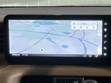 日産純正12.3インチ大画面ナビです。クリアな画質を楽しんでいただけるフルセグ地デジTVなど書ききれないほどの機能が満載です。