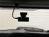 後方ドライブレコーダー装備!追突事故やあおり運転といった後方からのトラブルへの備えとなり、いざと言う時の強い味方です♪