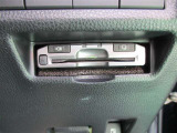 ETC車載器が付いております。高速道路の乗り入れがラクになります。