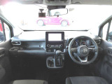 今お乗りの車から乗換えのお客様はもちろん、売却のみを検討されている方も、まずは当社までご相談下さい。