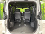 普段のお買い物や通勤、送迎等に十分な荷室スペースを確保しております。セカンドシートを倒すと、大きな荷物の積載も可能です♪