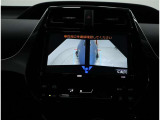 パノラミックビューモニター装備!サイドビュー/車両に取り付けたフロント、サイド、バックカメラの映像を合成しての映像を画面上に表示させることで、低速時の運転を補助する装置です。車両本体の取扱書もお読みく