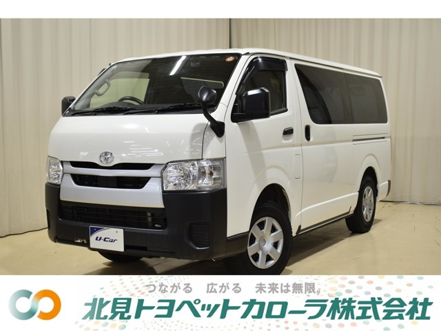トヨタ ハイエースバン 
