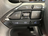 ナビゲーションに視線を移さず、ハンドルから手を離さず、運転に集中したまま手元でオーディオ操作できます♪