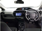オシャレなインテリアで運転する気分も盛り上がりますよね^^