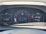 店舗にて現車の確認もいただけますので、お電話で在庫のご確認の上是非ご来店くださいませ。