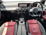 CLAクラス CLA200d AMGライン 本革シート サンルーフ