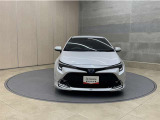 お車購入のポイントとなるフロントマスクです!シャープな目つきが印象的なデザインのヘッドランプです。