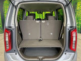 普段のお買い物や通勤、送迎等に十分な荷室スペースを確保しております。セカンドシートを倒すと、大きな荷物の積載も可能です♪