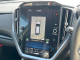 【マルチテレインモニター】車のフロントやサイドのカメラ画像を同時にモニター表示することで、悪路や狭い道を走行時でも周囲の状況確認ができ安心!