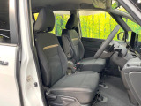 運転席シート廻りは使用感も少なく、良好な状態となっています。前オーナー様が丁寧に使っていたことがよくわかりますね。