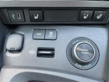 店舗にて現車の確認もいただけますので、お電話で在庫のご確認の上是非ご来店くださいませ。