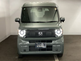 フロントマスクは個性もいっぱい! 人気の車です。