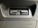 ETCを装備。これで高速道路の料金所もノーストレス。ノンストップで通過します。