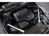 2.0L 直列4気筒DOHCターボ、197ps/32.6kgm、全長&times;全幅&times;全高mm 4335&times;1865&times;1305mm、車両重量 1490kg