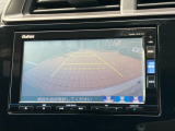 バックカメラ♪運転席から死角となりやすい部分も見えやすく車庫入れの苦手な方にも安心して駐車できます☆
