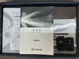 スマートキーは鍵をバッグに入れたままでもドアロックの開閉やエンジンのON・OFFができます。夜間や雨の日も鍵を探さなくて良いので便利です。