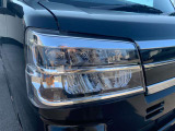 エンジンルームも綺麗に洗浄してから納車致します。普段あまり見ることが無い箇所だからこそ綺麗だと感動しますよね(*&acute;▽`*)