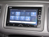 ナビゲーションは純正メモリーナビ(VXM-204VFi)を装着しております。AM、FM、CD、DVD再生、Bluetooth、音楽録音再生、フルセグTVがご使用いただけます。