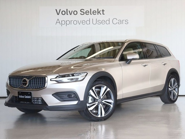 V60クロスカントリー ウルトラ B5 AWD 4WD 
