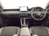 ★いつでも気持ちよく運転できて、使い勝手のいい収納や体をケアするシート、細部にまでこだわったインテリア♪