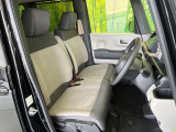 運転席シート廻りは使用感も少なく、良好な状態となっています。丁寧に使われていたことがよくわかりますね。