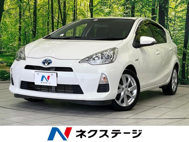 トヨタ アクア 