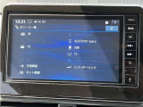 日産純正メモリーナビゲーションです♪目的地まで案内するナビゲーション機能の他にフルセグ画質で楽しめるTVやBluetooth Audioなど多彩な機能が満載で運転を快適にサポートしてくれます☆