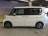 エンジンルーム、室内、クリーニング済みです。厳選したお車を屋内展示場にて展示中☆車両品質には自信がございます!ぜひ一度ご来店ください!!