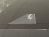 【トヨタセーフティセンス】走行中に前方の車両等を認識し、衝突しそうな時は警報とブレーキで衝突回避と被害軽減をアシスト。より安全にドライブをお楽しみいただけます。