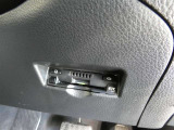 ナビ連動タイプのETC車載機です。ナビゲーションと連動してくれますのでカード未挿入を知らせてくれるなど便利な機能が追加されています。