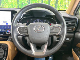 ステアリングも使用感が少なく、きれいな状態となっております♪