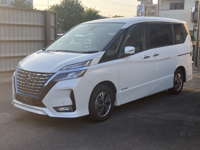 日産 セレナ 