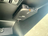 ディーラーオプションのETCユニット車載器を搭載しています。