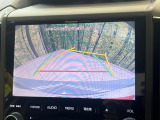 【バックカメラ】駐車時に後方がリアルタイム映像で確認できます。大型商業施設や立体駐車場での駐車時や、夜間のバック時に大活躍!運転スキルに関わらず、今や必須となった装備のひとつです!