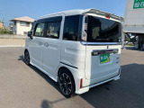 ルームクリーニングも隅々まで綺麗にしてお渡ししています。他店の車のクオリティと比較してください!!!