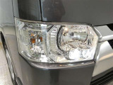 LEDヘッドライト。消費電力も少なく寿命も長いのがLEDの特徴。HIDのような点灯のタイムラグもなくパッと明るくなるのも特徴です。