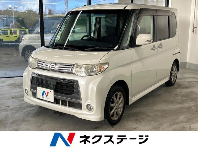 ダイハツ タントカスタム 