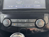 エアコンは、左右独立機能付きで、運転席・助手席の乗員の好みの温度に合わせて調整可能です!どんな季節も快適にお過ごし頂けるので、とっても安心です♪