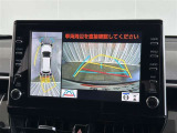 バックガイドモニターで、後方を確認しながら安心して駐車することができます。運転初心者も熟練者も必須の機能ですよ!