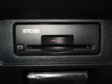 ETC2.0装備♪従来のETCの高速利用料金の収受だけではなく、渋滞回避や安全運転支援といったドライバーに有益な情報を提供してくれます♪