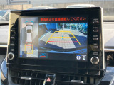 マルチビューカメラ装着済!死角になりやすい後方もとても見やすいです☆車庫入れに自信がない方や縦列駐車が苦手な方にも、オススメな機能です!車の全体が見れますので安心度もアップ!