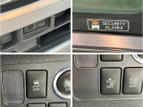 品質へのこだわり!フロアマットやシートなど車内をキレイに清掃し、ニオイや汚れなどを徹底的にクリーニングしてもらっております。室内はピカピカです☆