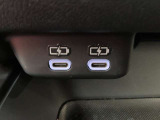 USB Type-Cポートがついています。