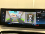 高解像度のカーナビゲーションは視認性も良く操作方法も簡単。広域での交通情報もとにした走行ルートにてご案内いたします★